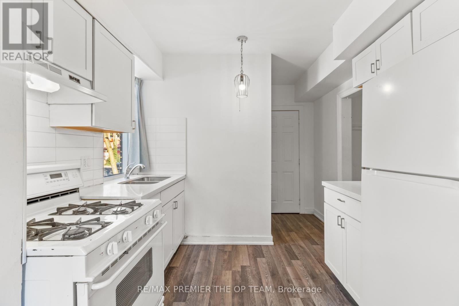 10128 Keele Street, Vaughan, Ontario  L6A 1G3 - Photo 12 - N12474543