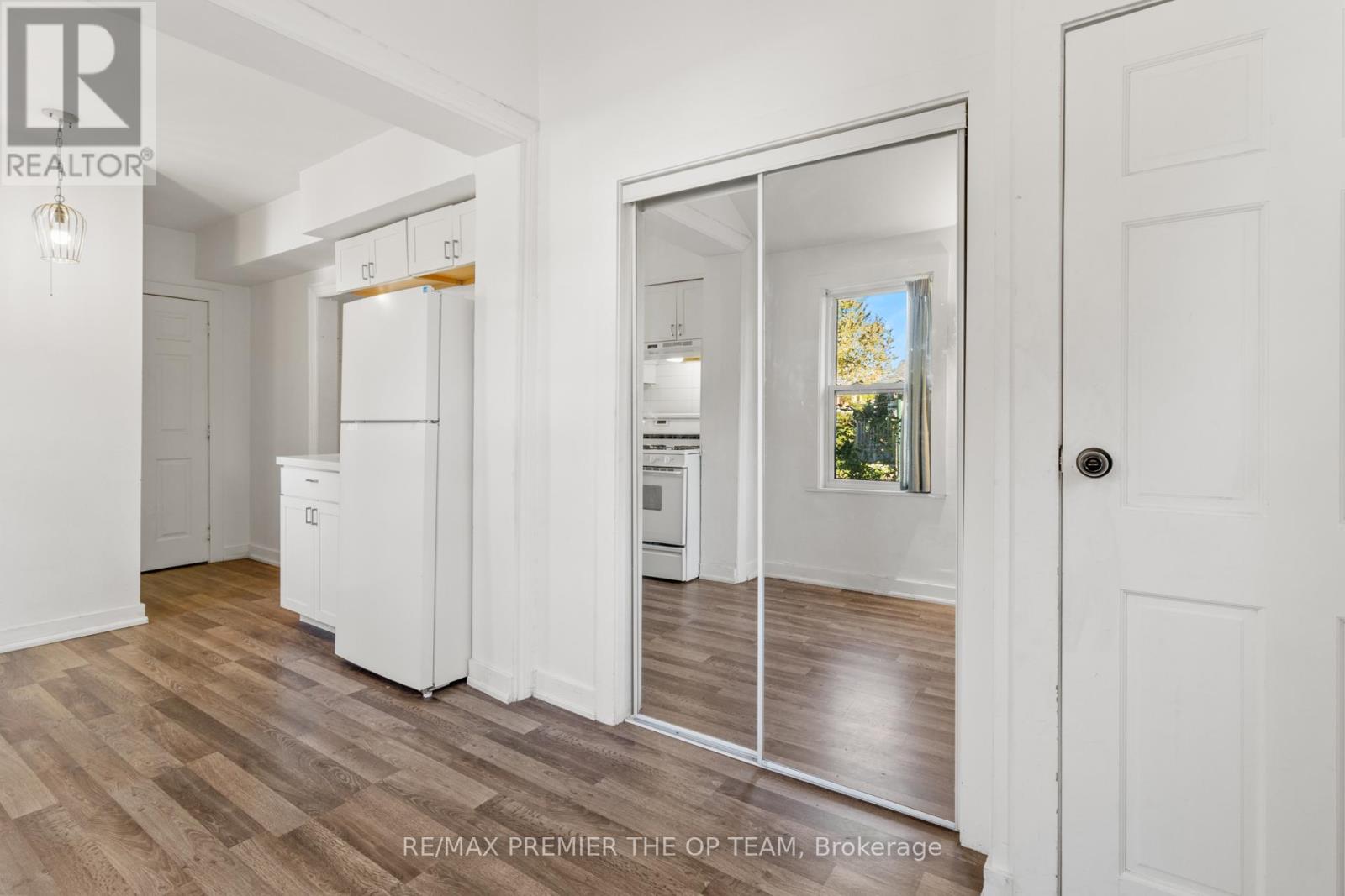 10128 Keele Street, Vaughan, Ontario  L6A 1G3 - Photo 15 - N12474543