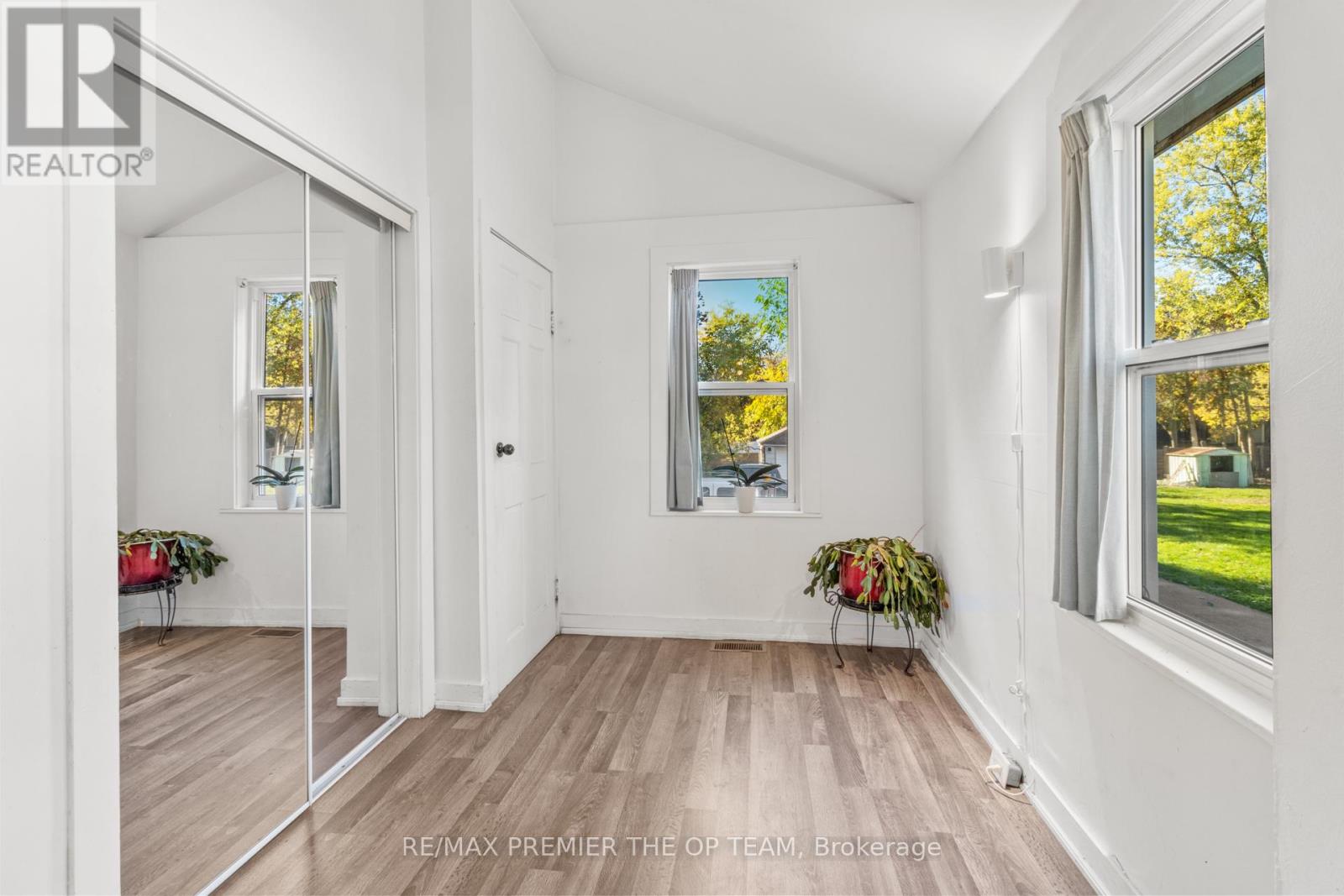 10128 Keele Street, Vaughan, Ontario  L6A 1G3 - Photo 16 - N12474543