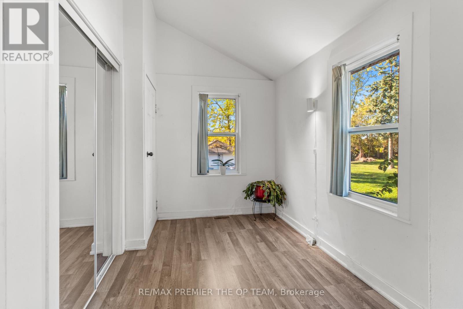 10128 Keele Street, Vaughan, Ontario  L6A 1G3 - Photo 17 - N12474543