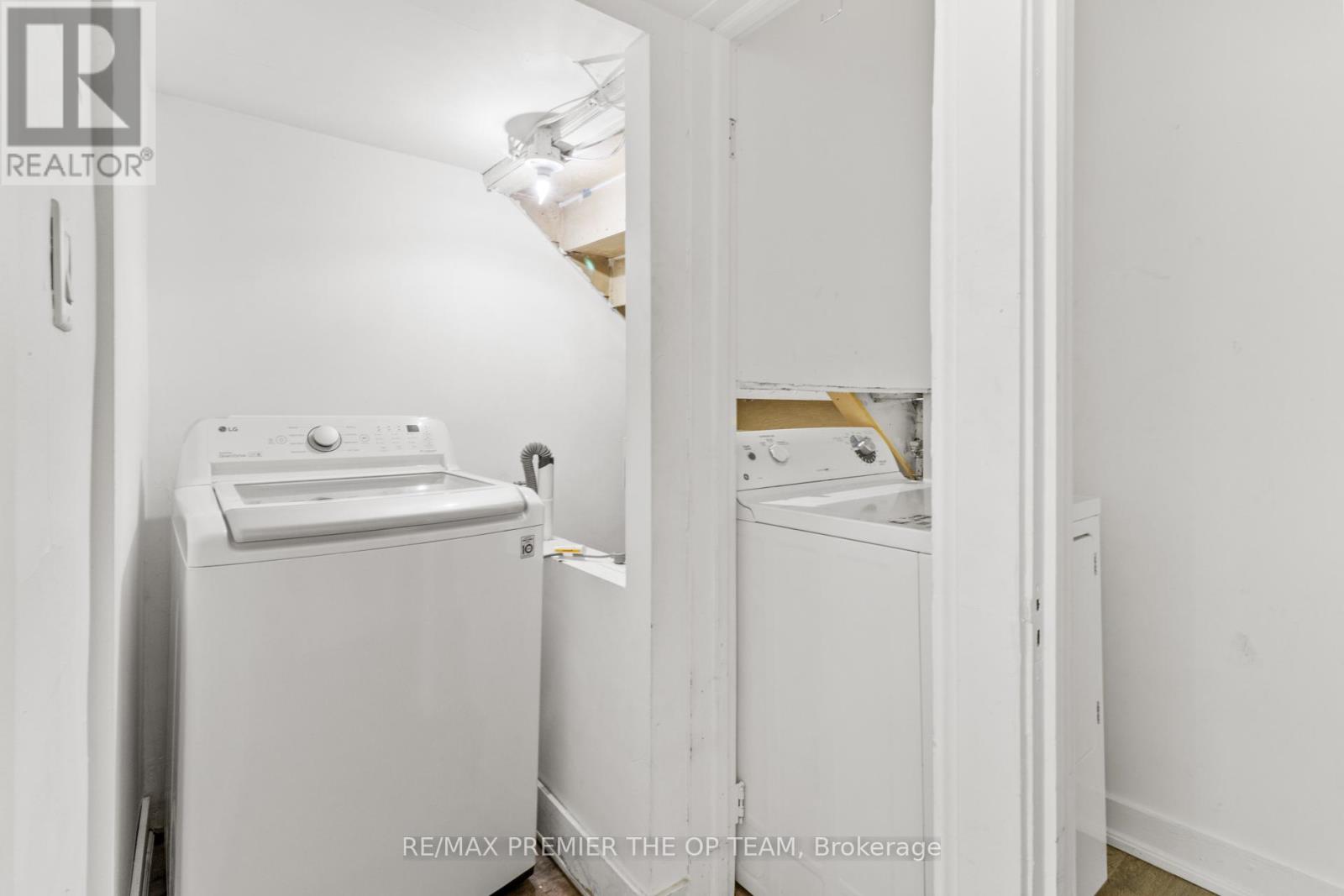 10128 Keele Street, Vaughan, Ontario  L6A 1G3 - Photo 25 - N12474543