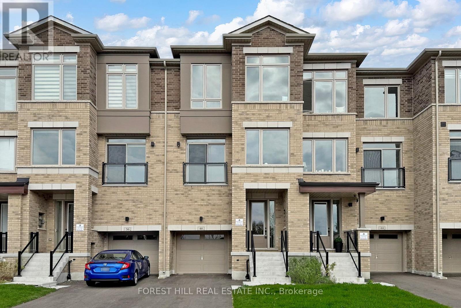 40 Tennant Circle, Vaughan, Ontario  L4H 5L5 - Photo 1 - N12474554