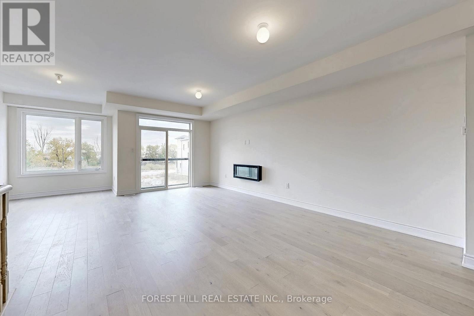 40 Tennant Circle, Vaughan, Ontario  L4H 5L5 - Photo 13 - N12474554