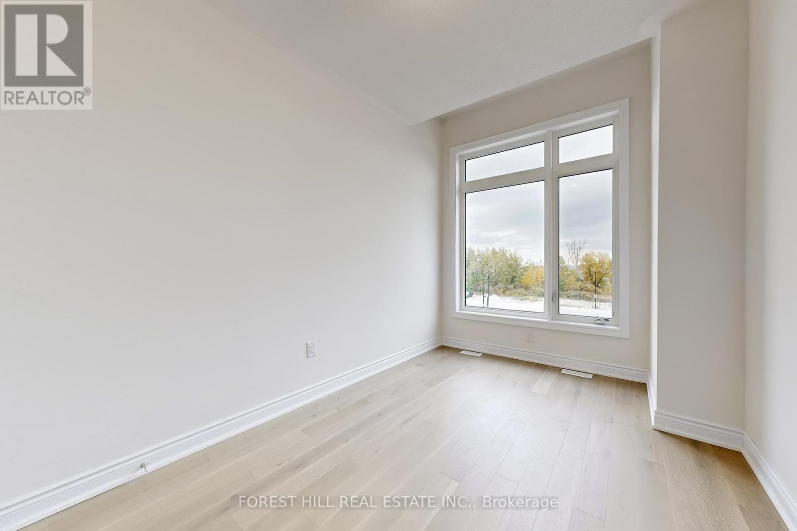 40 Tennant Circle, Vaughan, Ontario  L4H 5L5 - Photo 21 - N12474554