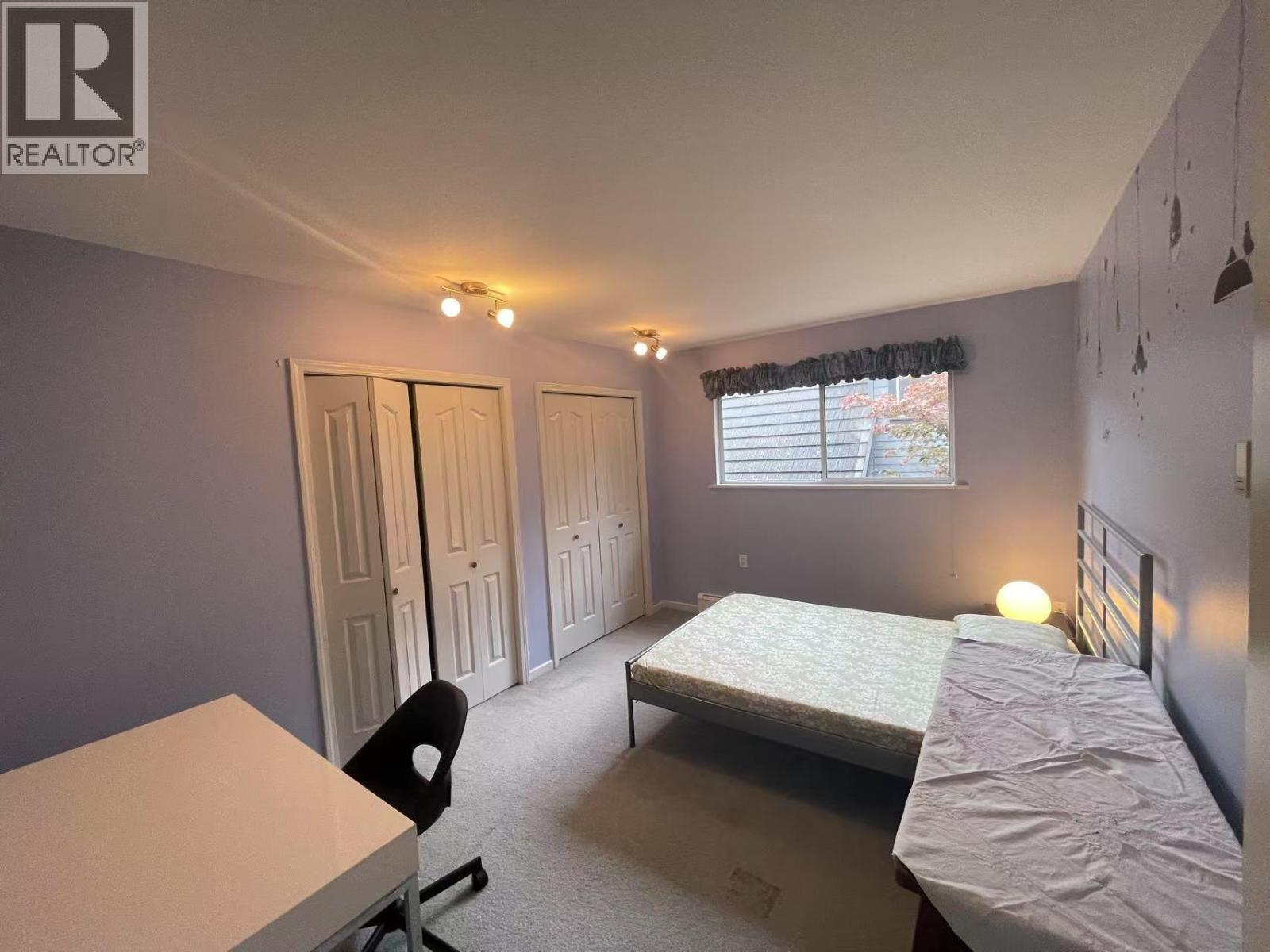 8771 Bairdmore Crescent, Richmond, British Columbia  V7C 1M8 - Photo 5 - R3057576