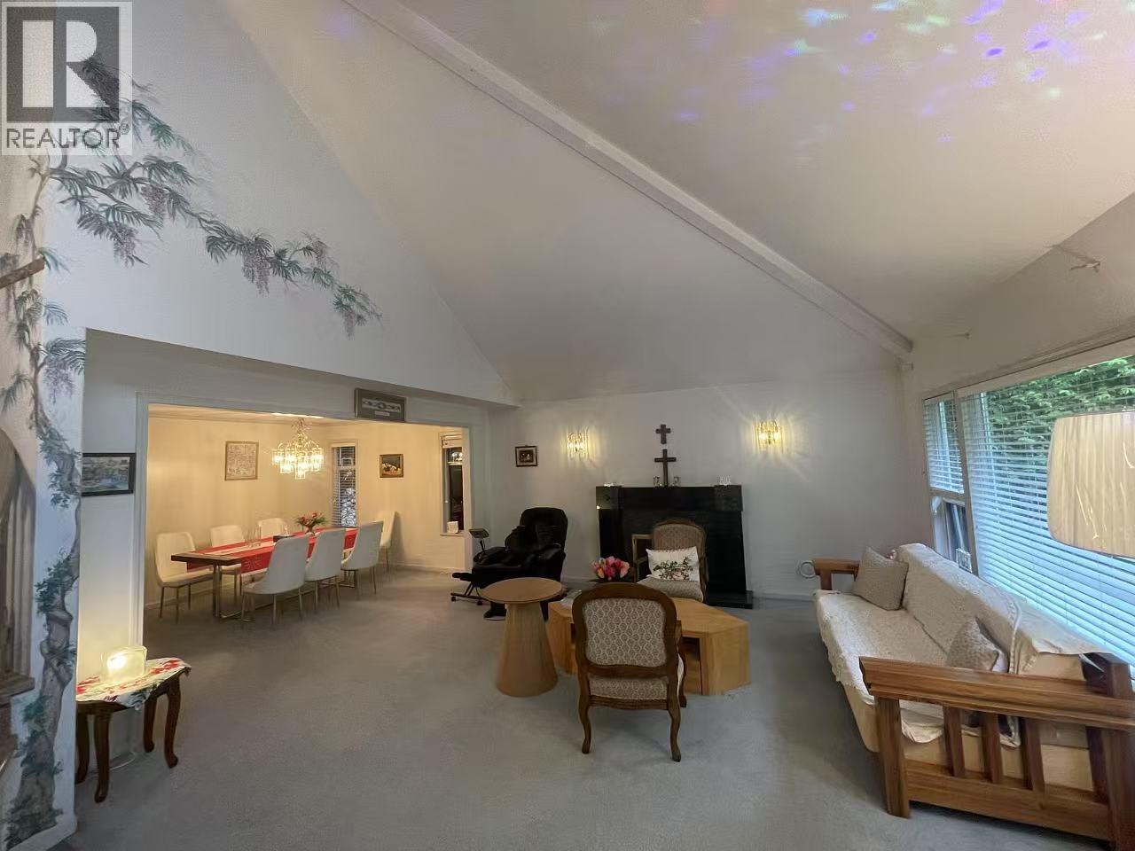 8771 Bairdmore Crescent, Richmond, British Columbia  V7C 1M8 - Photo 8 - R3057576