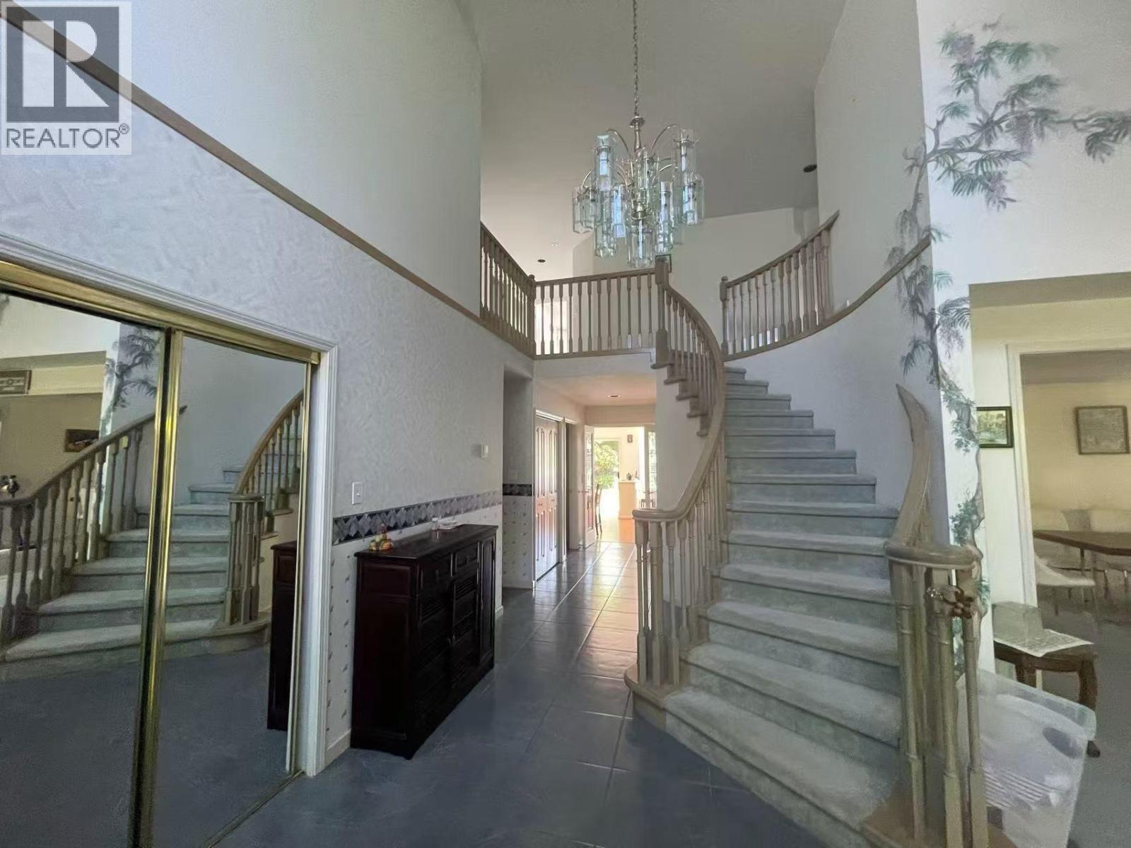 8771 Bairdmore Crescent, Richmond, British Columbia  V7C 1M8 - Photo 7 - R3057576