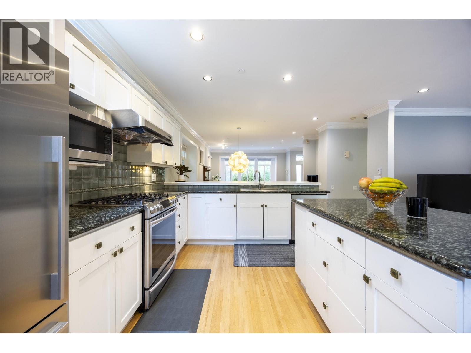 4203 W 14th Avenue, Vancouver, British Columbia  V6R 2X7 - Photo 12 - R3060118