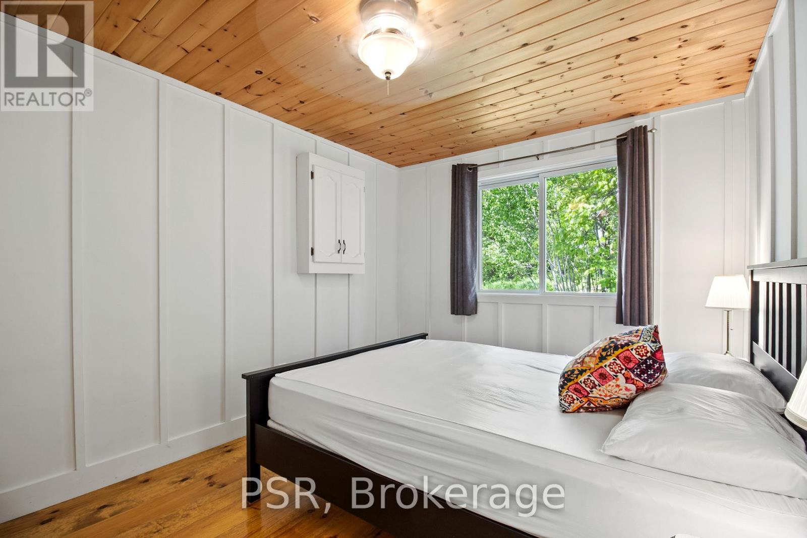 1113 Moon River Road, Muskoka Lakes, Ontario  P0C 1A0 - Photo 30 - X12474563