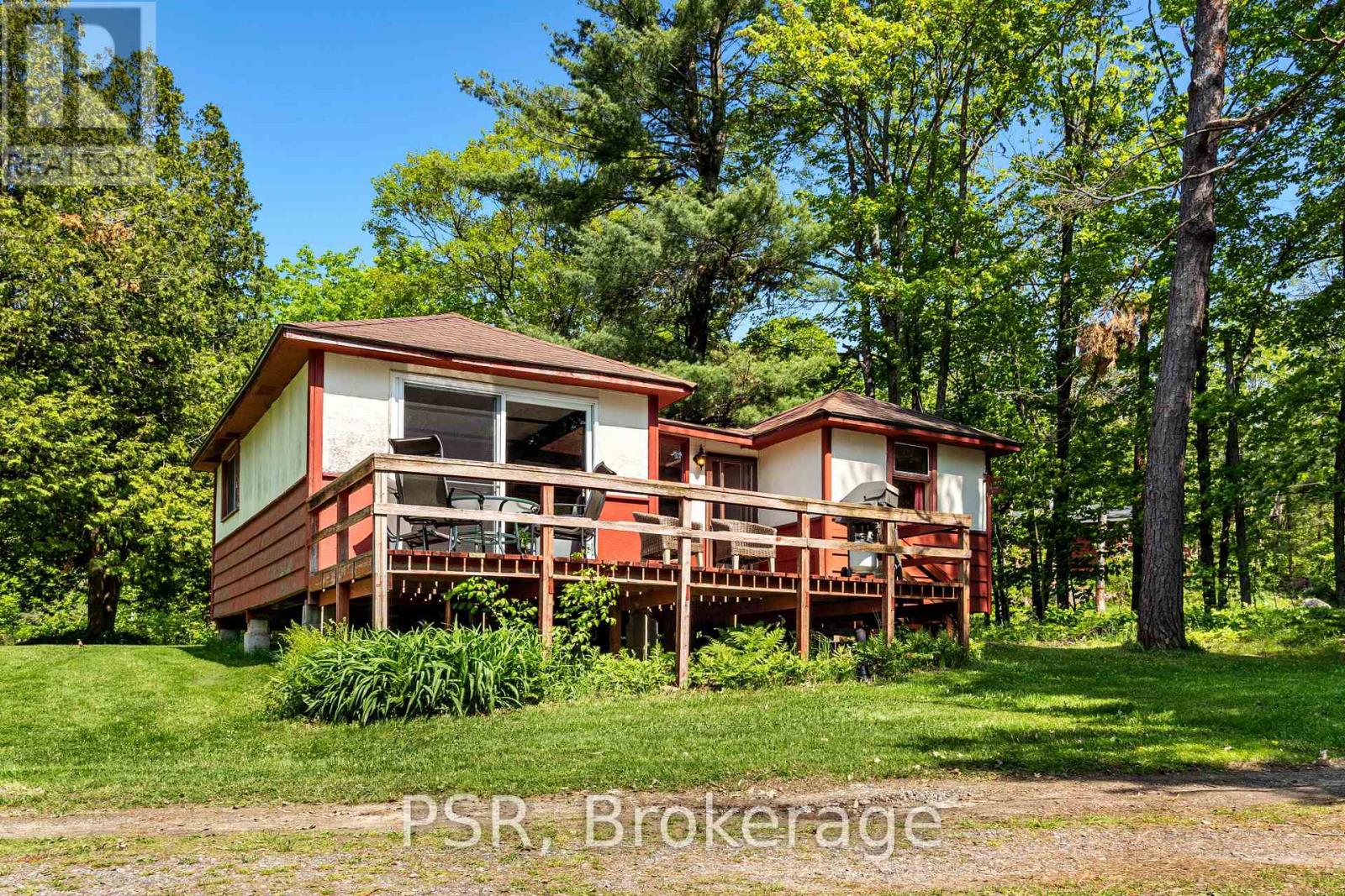 1113 Moon River Road, Muskoka Lakes, Ontario  P0C 1A0 - Photo 45 - X12474563