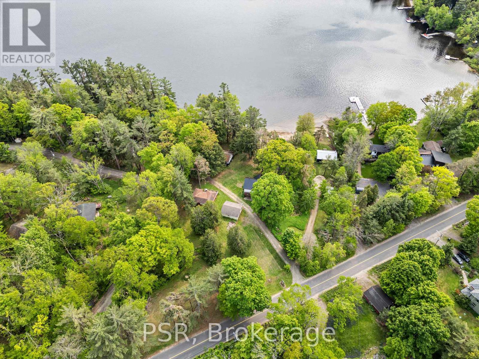 1113 Moon River Road, Muskoka Lakes, Ontario  P0C 1A0 - Photo 6 - X12474563