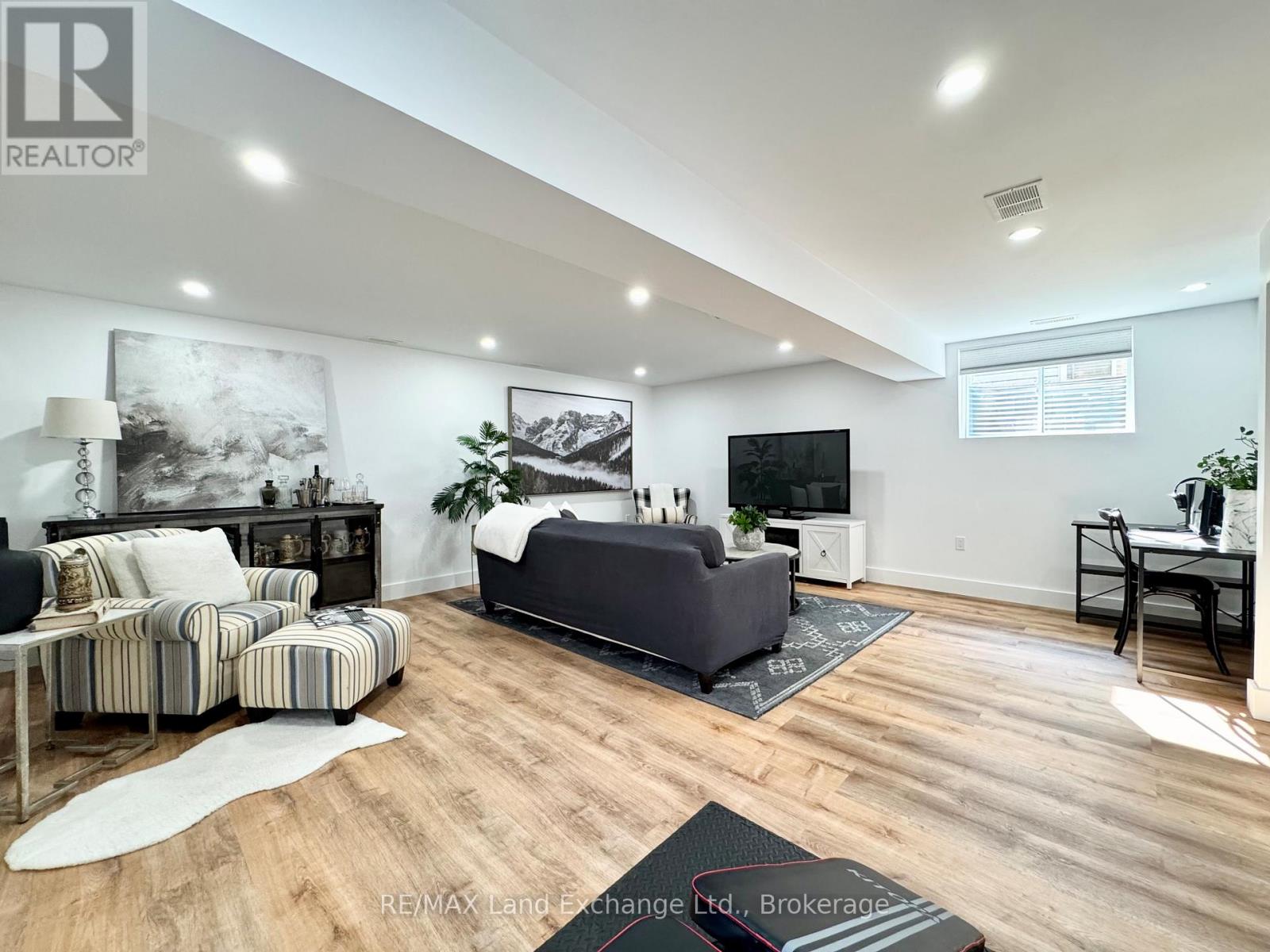 451 Joseph Street, Saugeen Shores, Ontario  N0H 2C2 - Photo 31 - X12474573