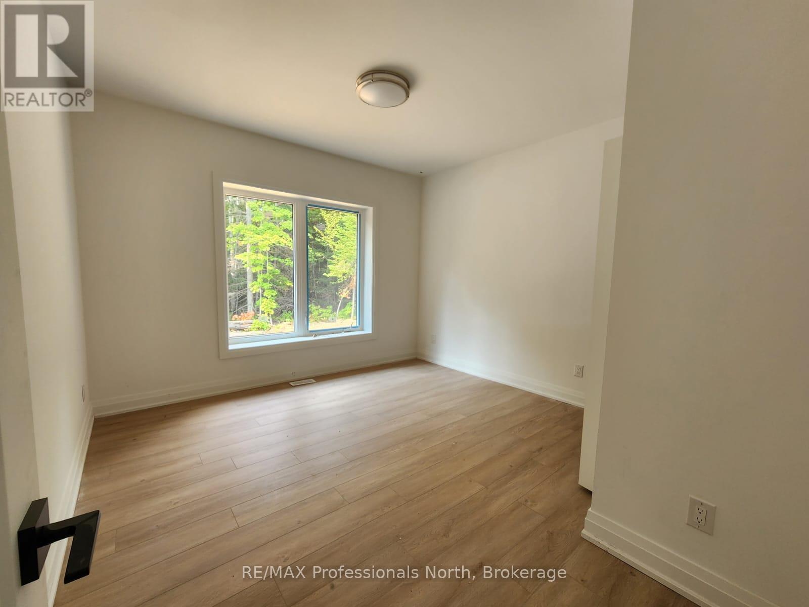 282 Echo Ridge Road, Kearney, Ontario  P0A 1M0 - Photo 10 - X12474582