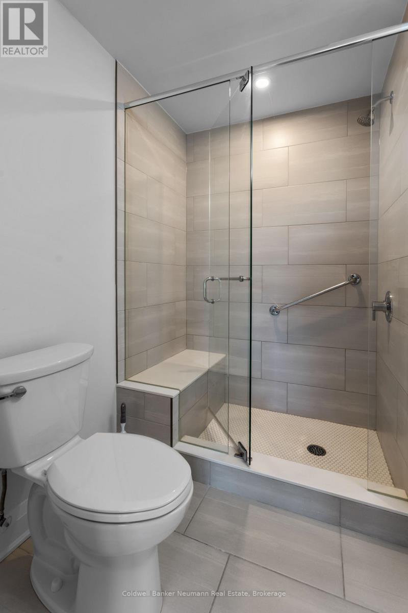 103 - 247 Grey Silo Road, Waterloo, Ontario  N2K 0G7 - Photo 19 - X12474689