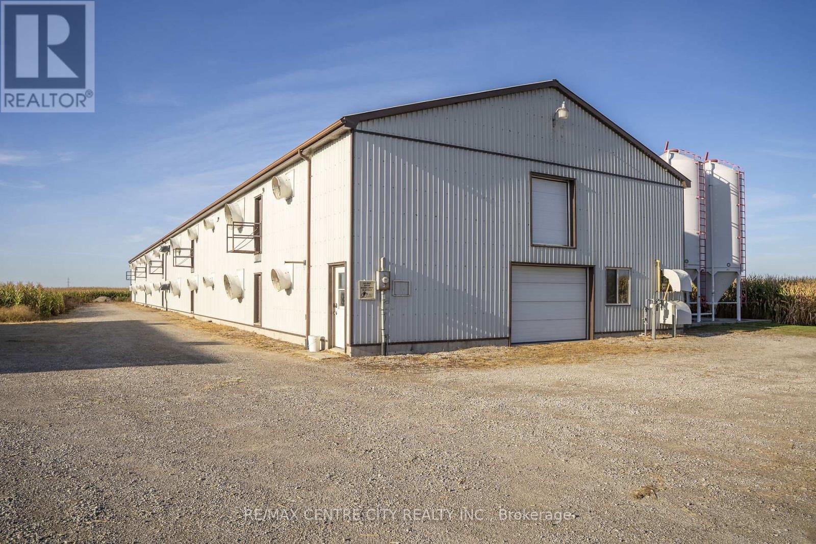42783 Bridge Road, Huron East, Ontario  N0K 1W0 - Photo 37 - X12474593