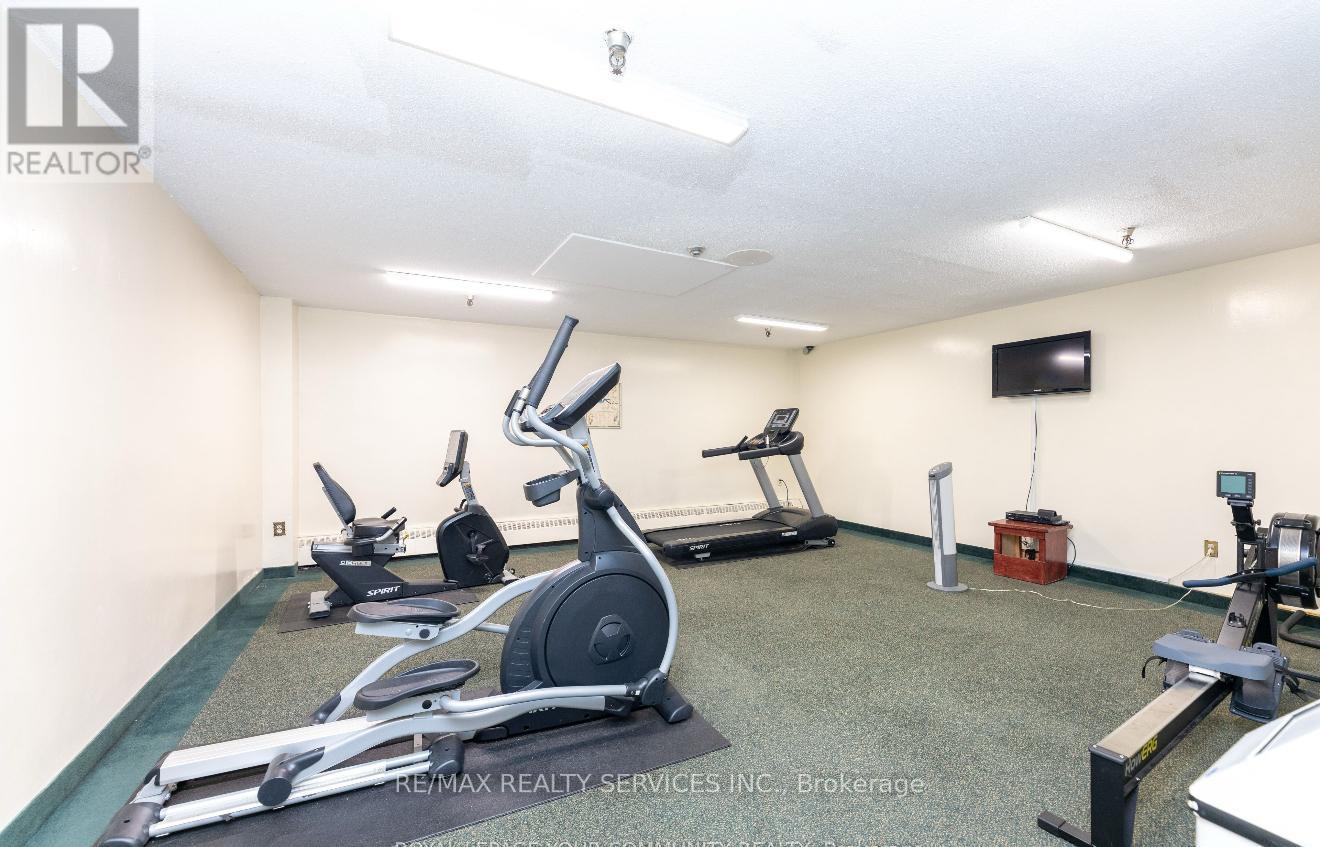 704 - 3390 Weston Road, Toronto, Ontario  M9M 2X3 - Photo 34 - W12471012