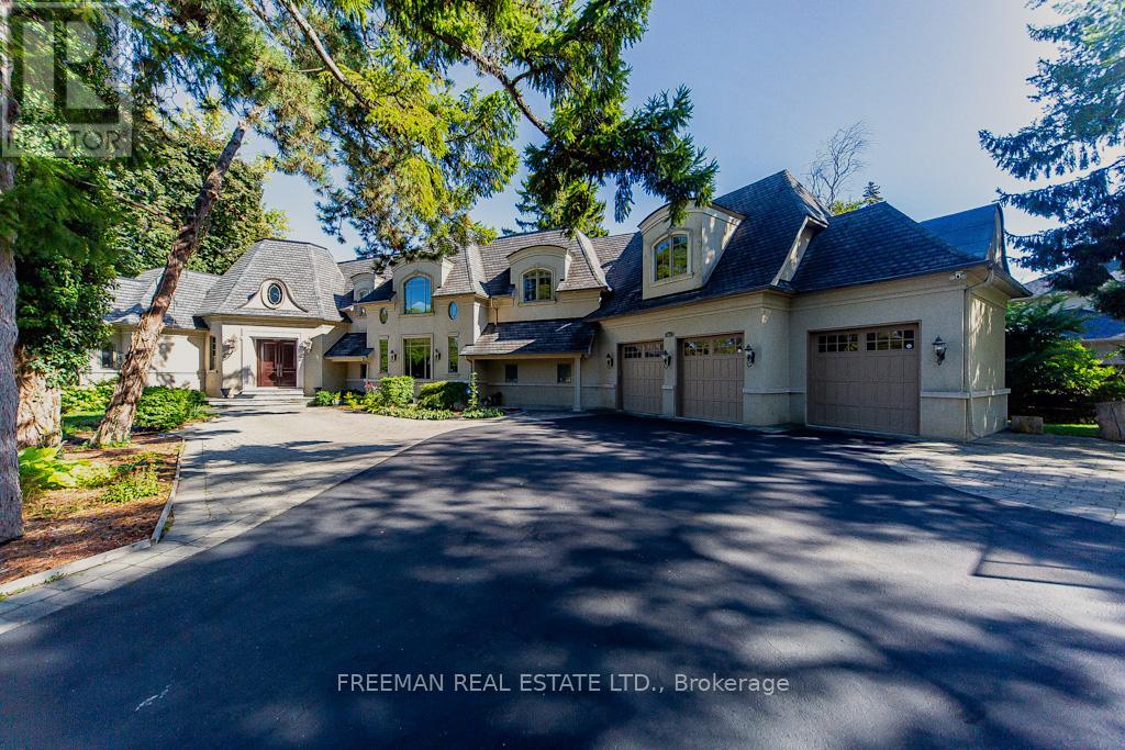 481 COUNTRY CLUB CRESCENT, Mississauga, Ontario