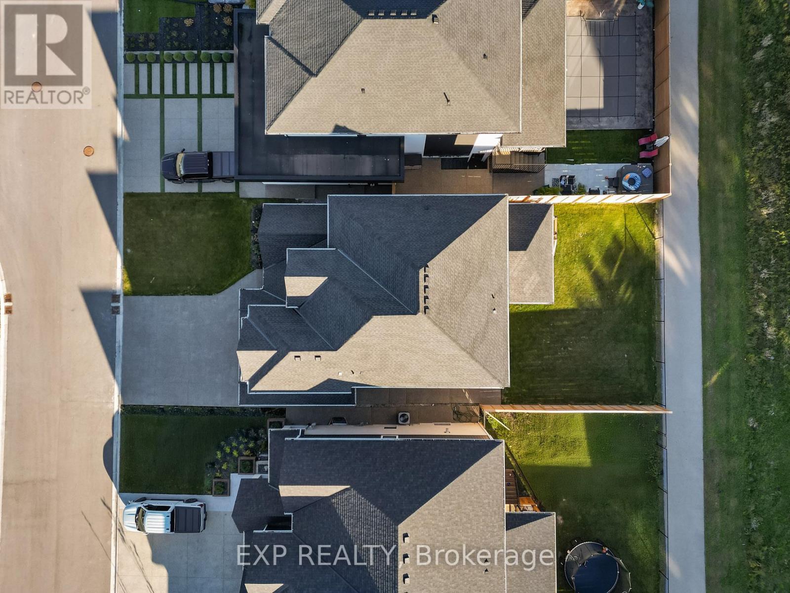 9002 Emily Boulevard, Niagara Falls, Ontario  L2H 3T1 - Photo 47 - X12474623