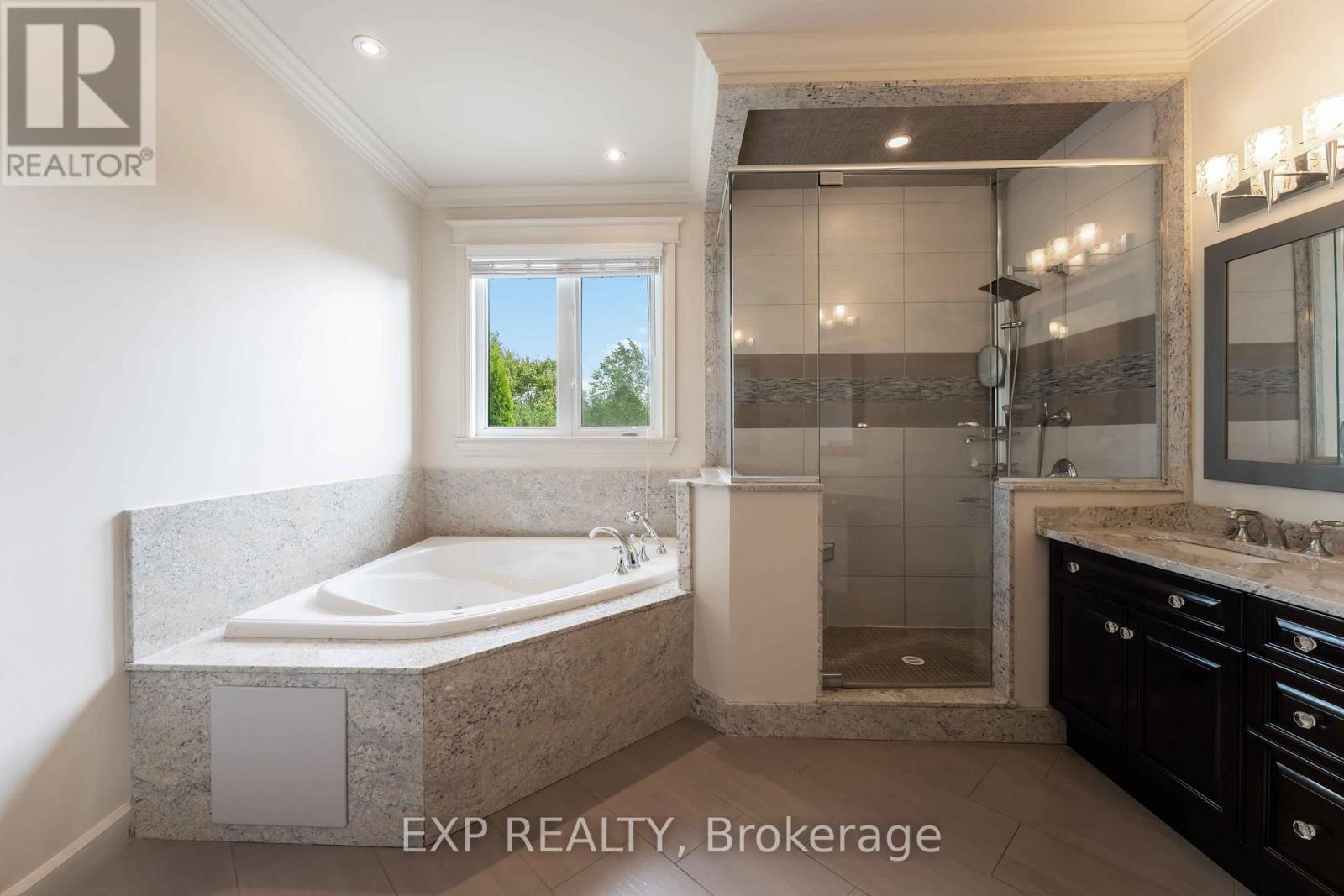 6984 Lakes Park Drive, Ottawa, Ontario  K4P 1P1 - Photo 28 - X12387605