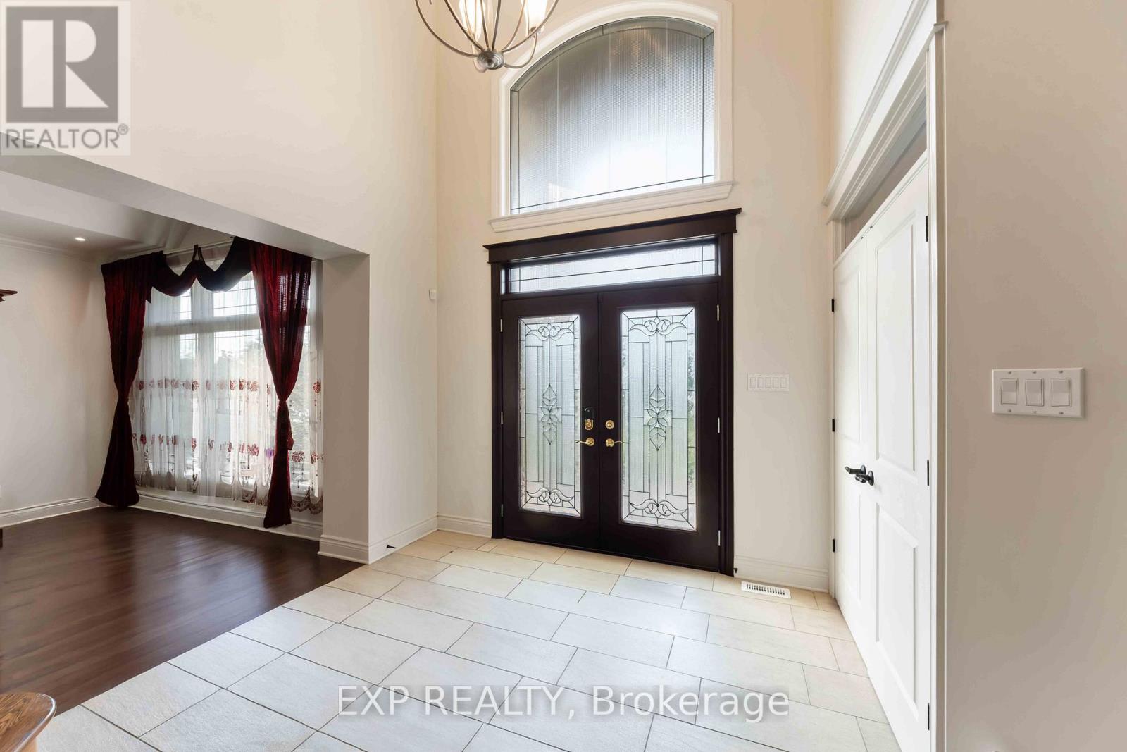 6984 Lakes Park Drive, Ottawa, Ontario  K4P 1P1 - Photo 6 - X12387605