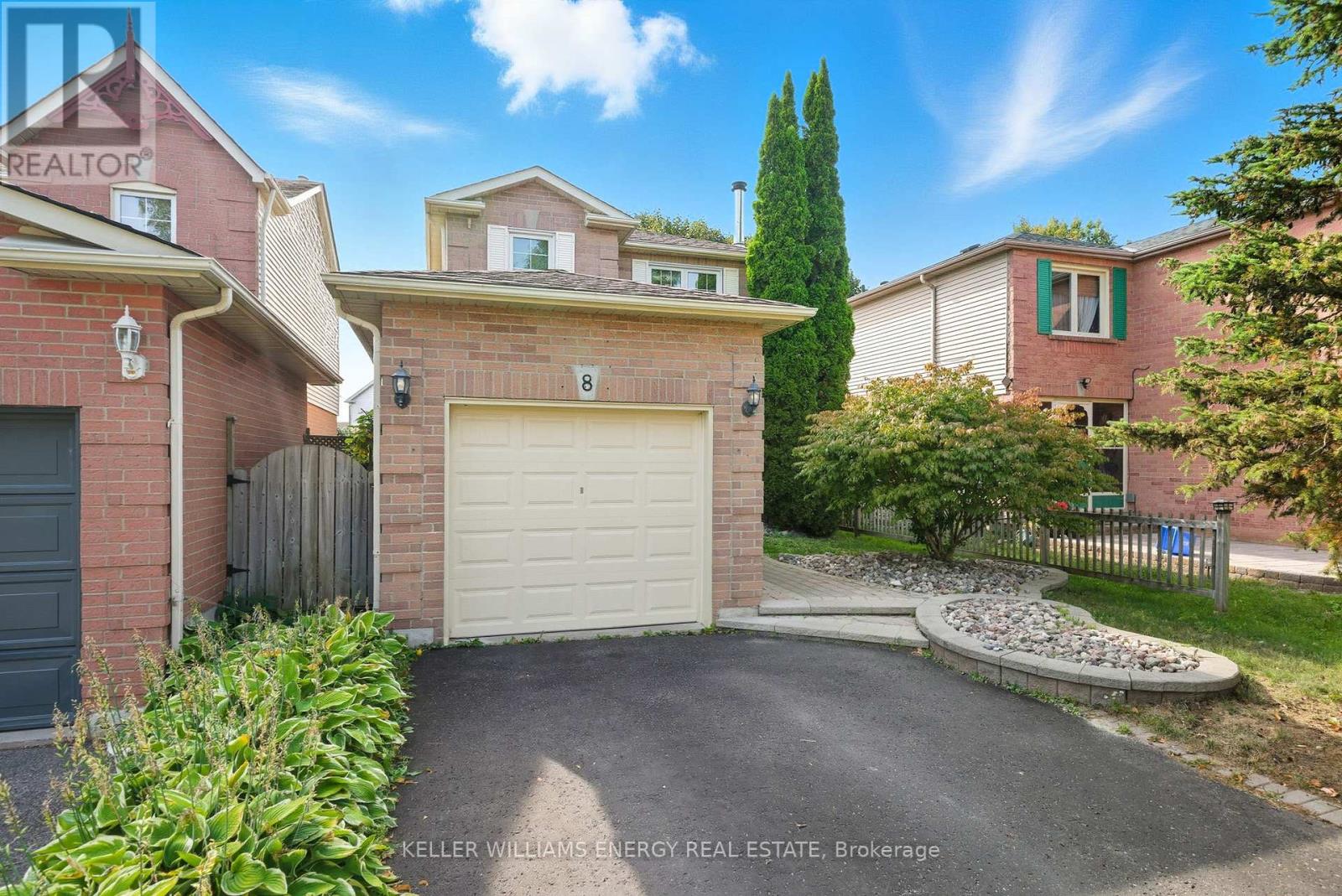 8 Inglis Avenue, Clarington, Ontario  L1E 2A8 - Photo 2 - E12474558