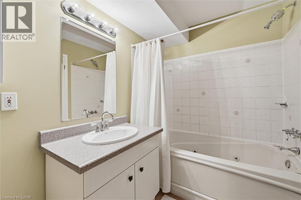 21 Arden Avenue, Hamilton, Ontario  L8H 7C2 - Photo 14 - 40780969
