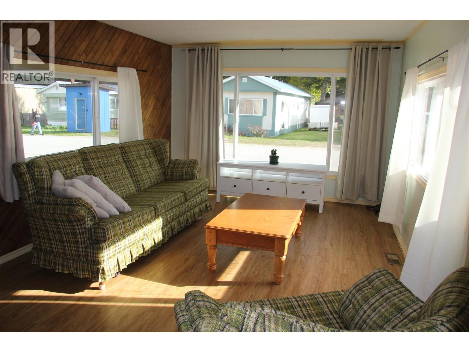 1204 Maplewood Street Unit# 6, Revelstoke, British Columbia V0E 2S2 - Photo 3 - 10366342