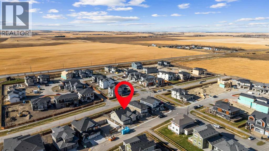 110 Sunstone Way, Balzac, Alberta  T4B 5T5 - Photo 3 - A2265079