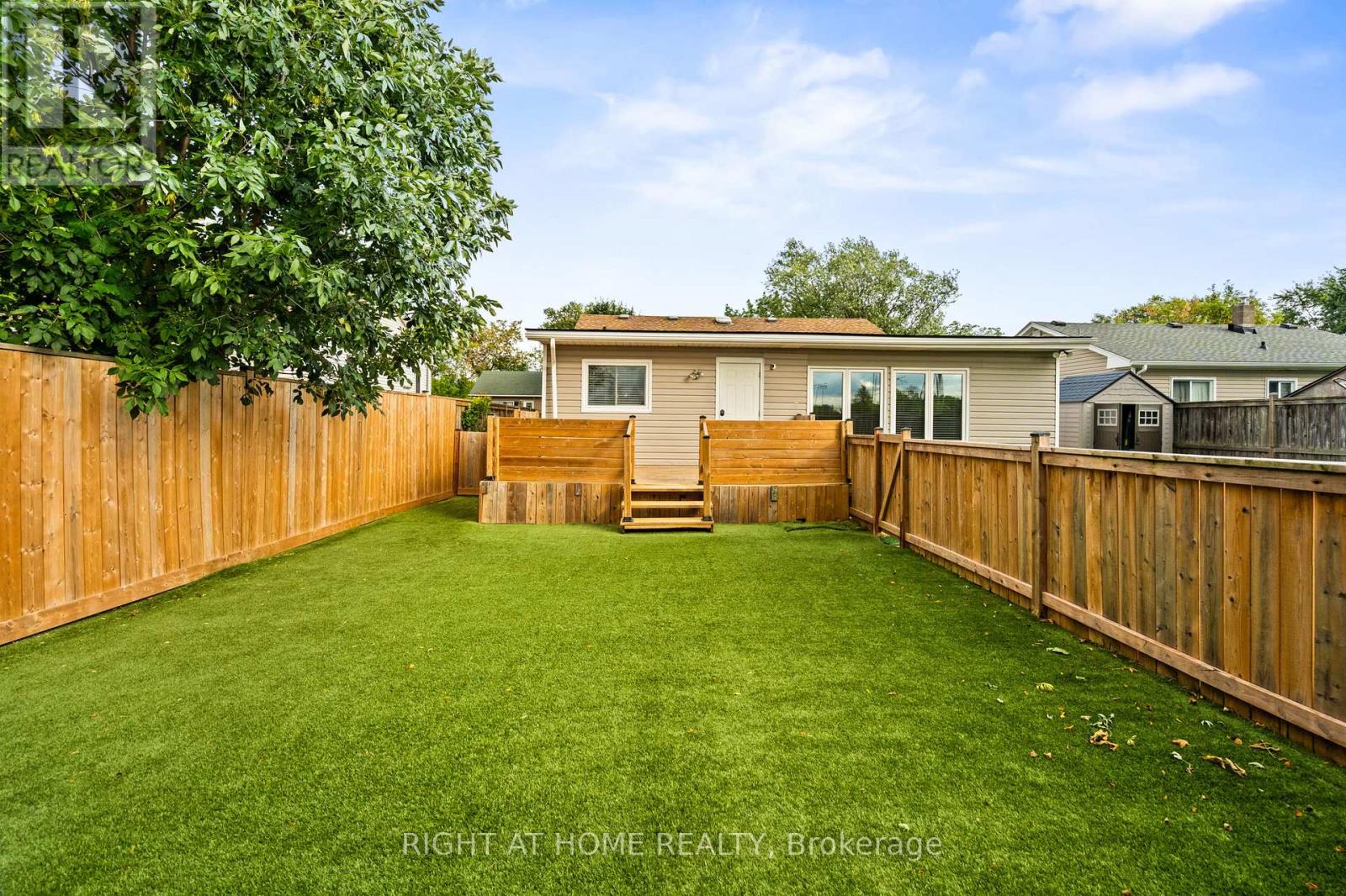 70 Powerview Avenue, St. Catharines, Ontario  L2S 1X1 - Photo 16 - X12474540
