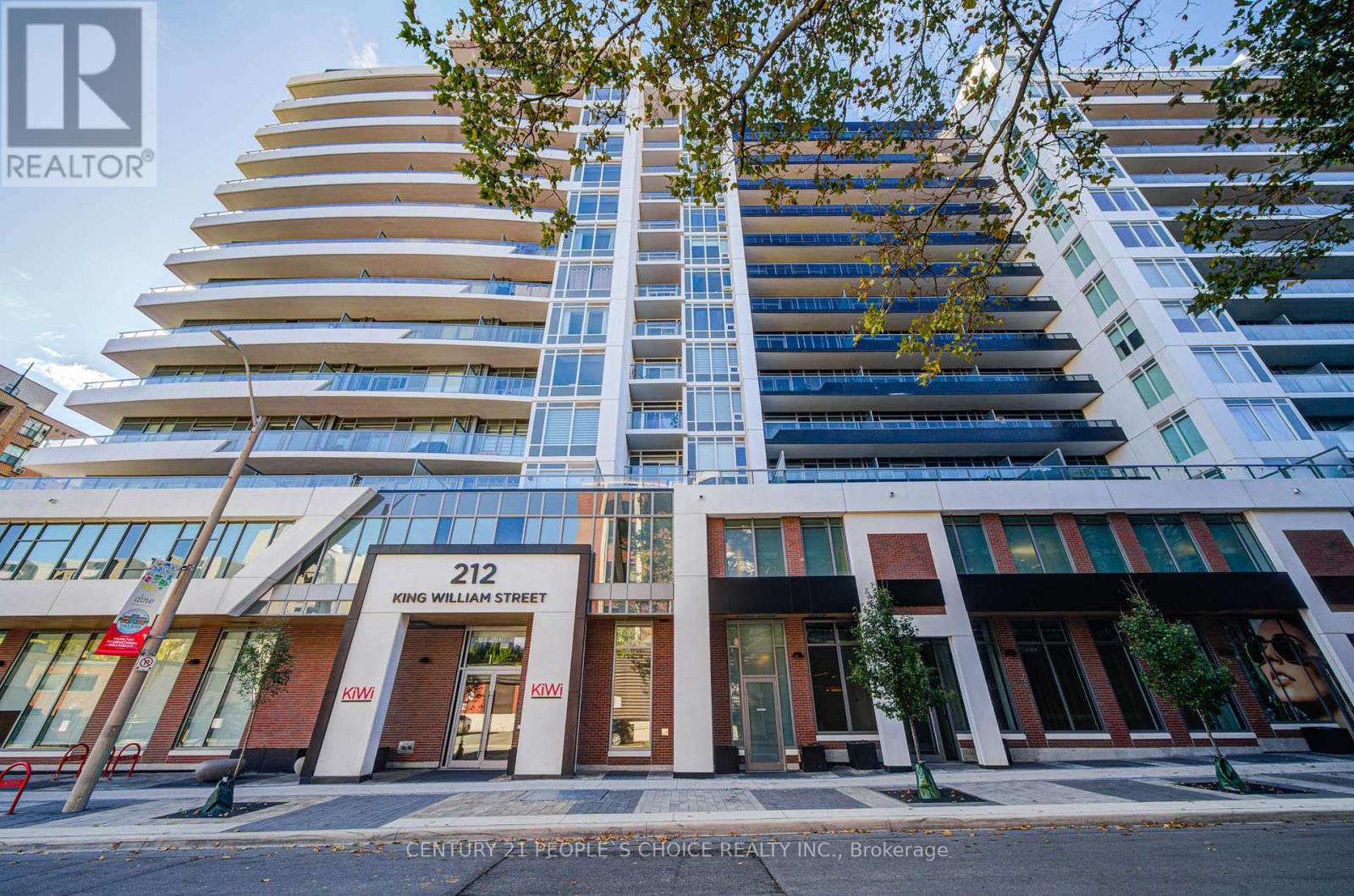 401 - 212 King William Street, Hamilton, Ontario  L8R 0A7 - Photo 2 - X12474551