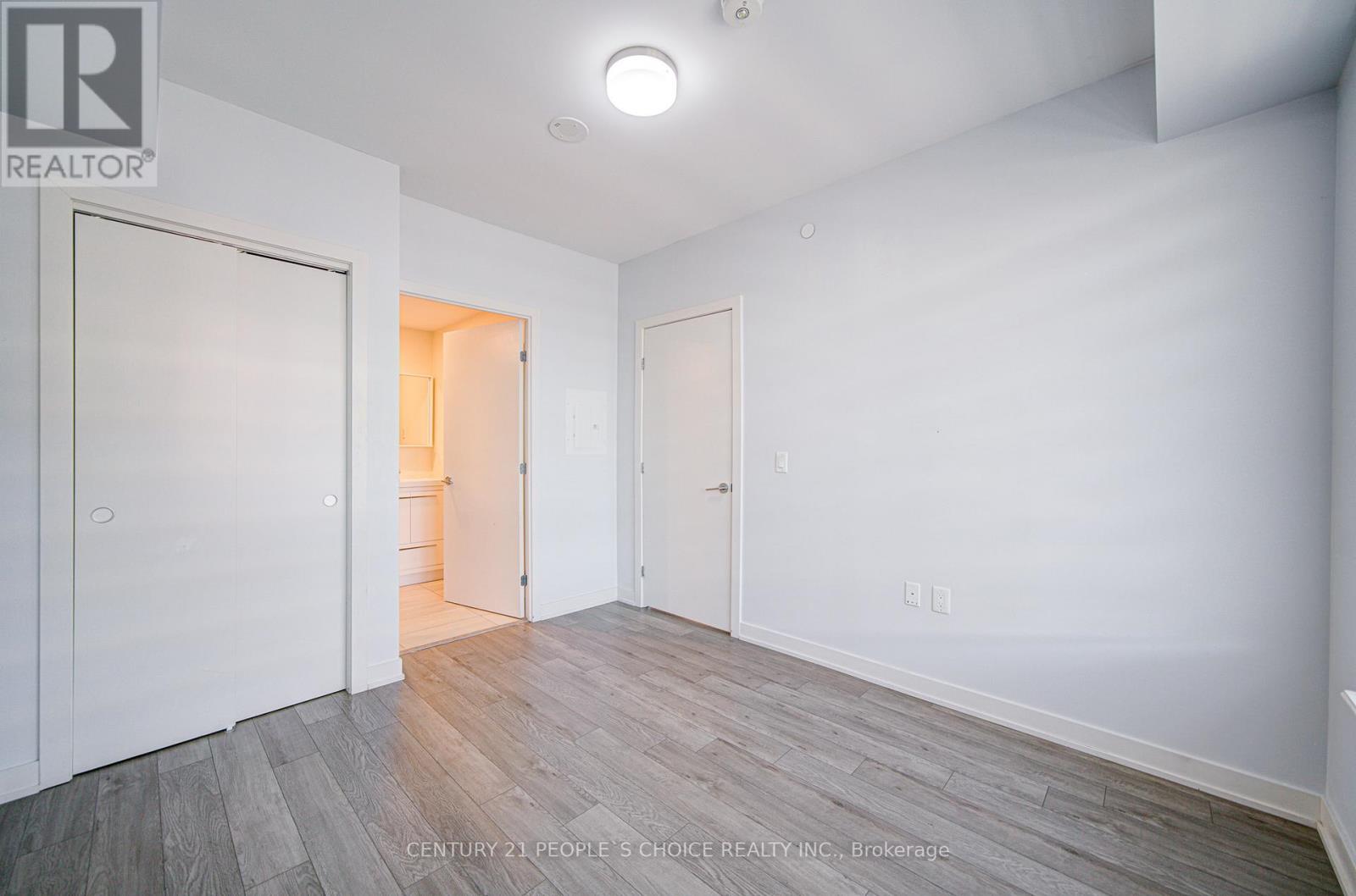 401 - 212 King William Street, Hamilton, Ontario  L8R 0A7 - Photo 26 - X12474551