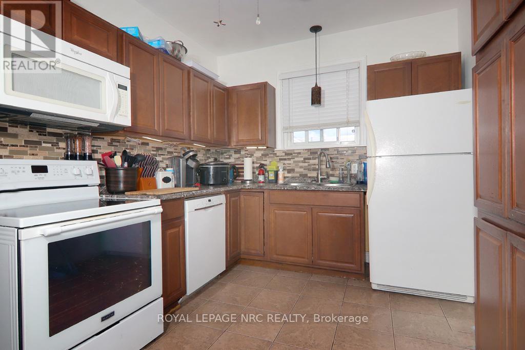 5192 Hamilton Street, Niagara Falls, Ontario  L2E 2W3 - Photo 12 - X12473836