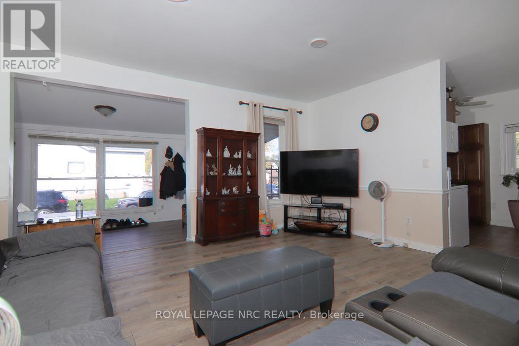 5192 Hamilton Street, Niagara Falls, Ontario  L2E 2W3 - Photo 18 - X12473836