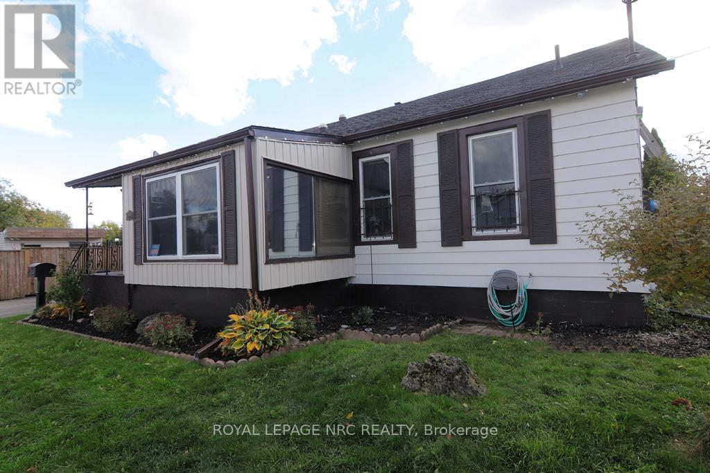 5192 Hamilton Street, Niagara Falls, Ontario  L2E 2W3 - Photo 7 - X12473836