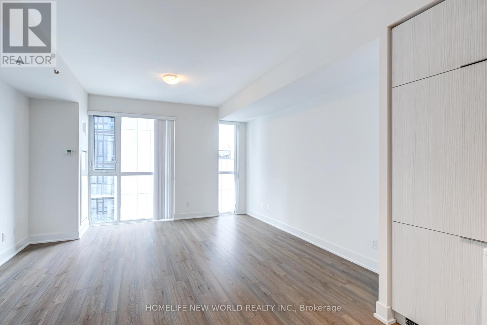 2410 - 318 Richmond Street W, Toronto, Ontario  M5V 1X2 - Photo 13 - C12474584