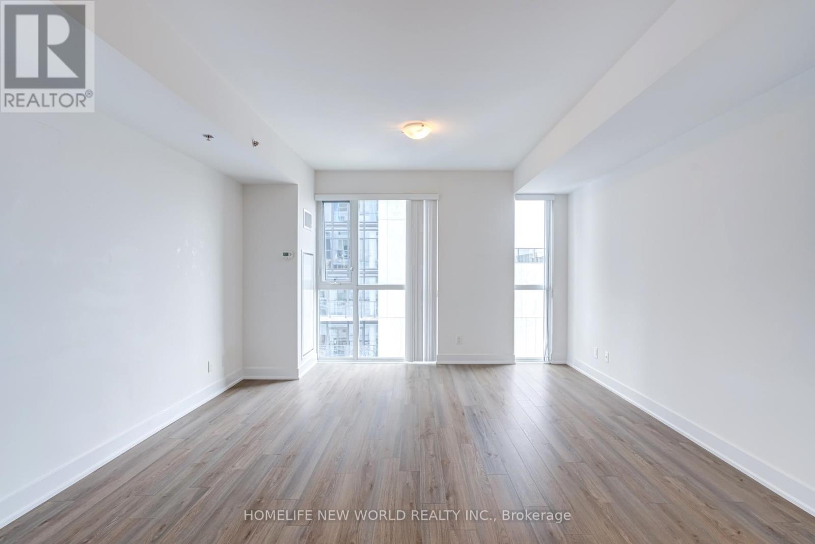 2410 - 318 Richmond Street W, Toronto, Ontario  M5V 1X2 - Photo 14 - C12474584