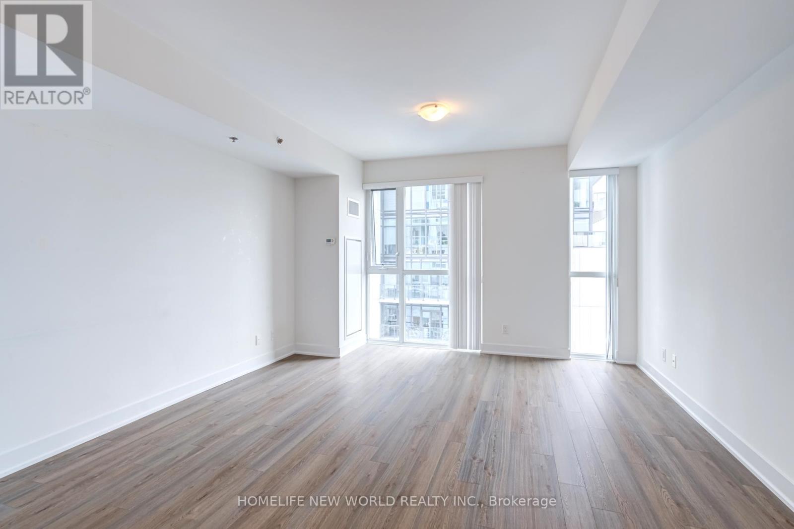 2410 - 318 Richmond Street W, Toronto, Ontario  M5V 1X2 - Photo 15 - C12474584