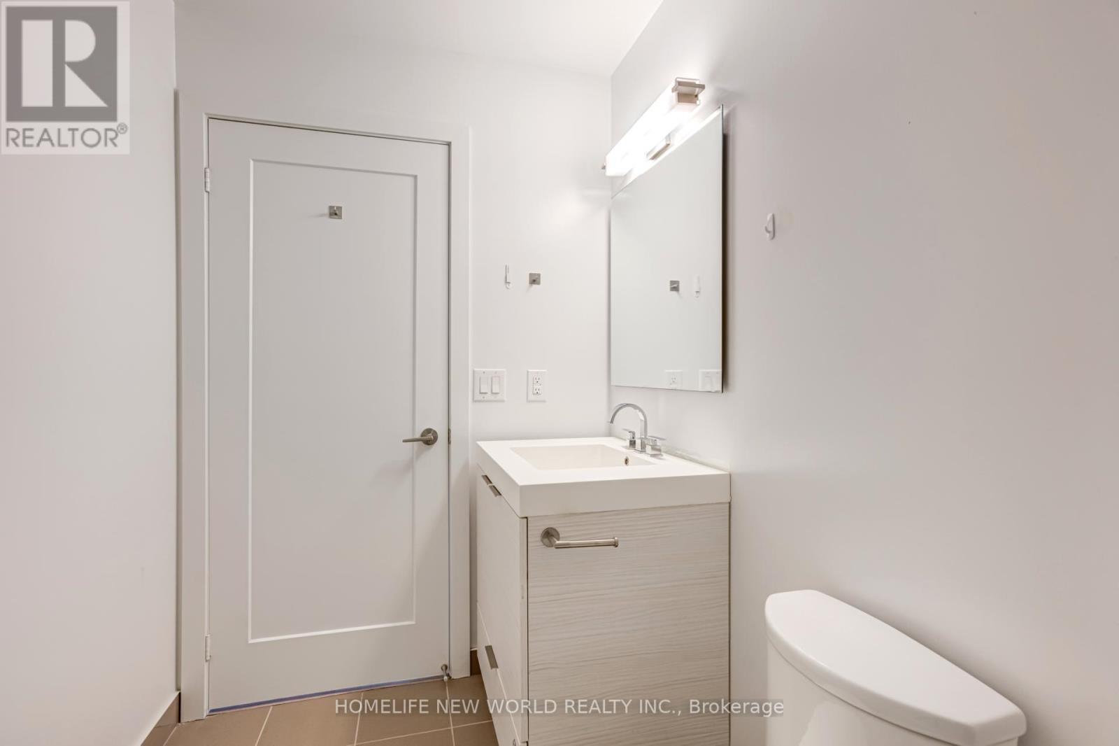 2410 - 318 Richmond Street W, Toronto, Ontario  M5V 1X2 - Photo 19 - C12474584