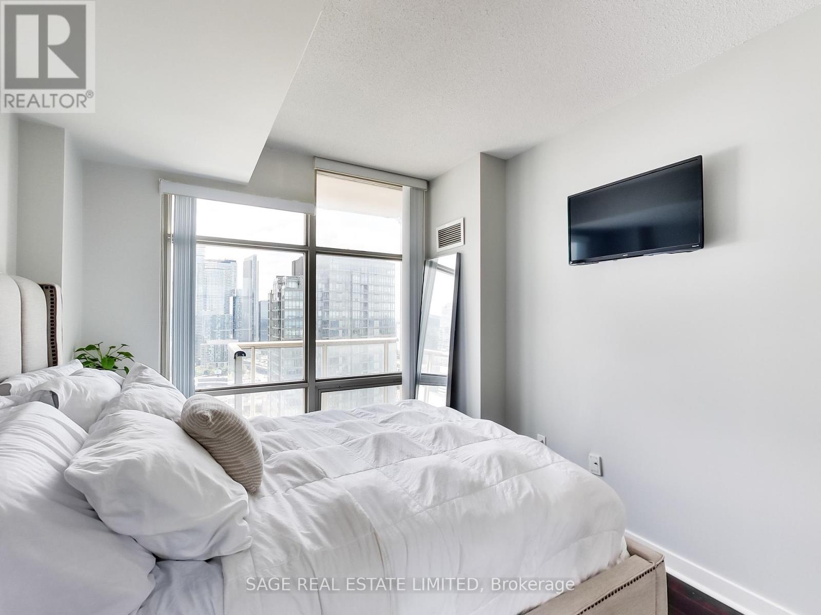 3707 - 35 Mariner Terrace, Toronto, Ontario  M5V 3V9 - Photo 18 - C12474670