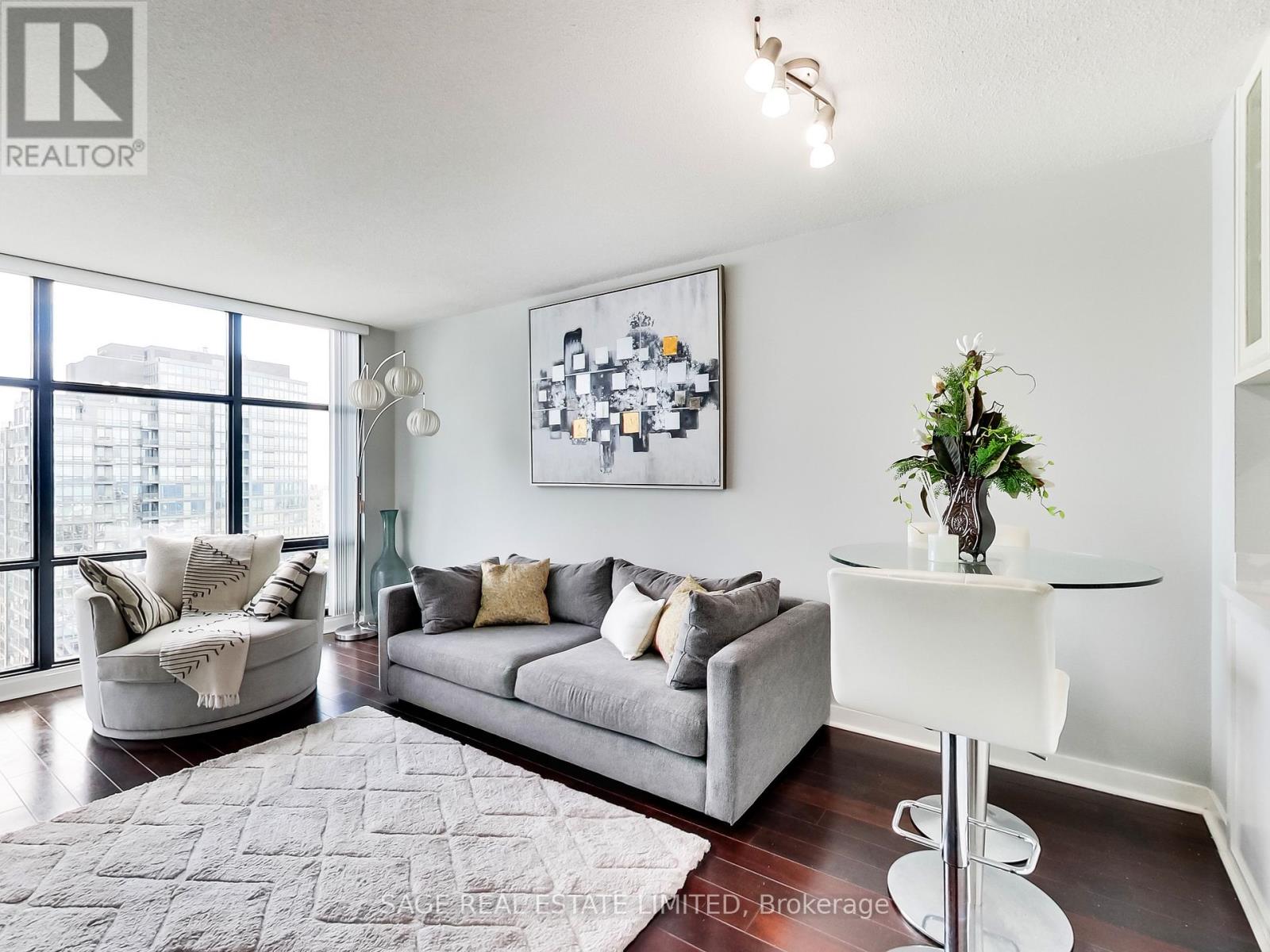 3707 - 35 Mariner Terrace, Toronto, Ontario  M5V 3V9 - Photo 9 - C12474670