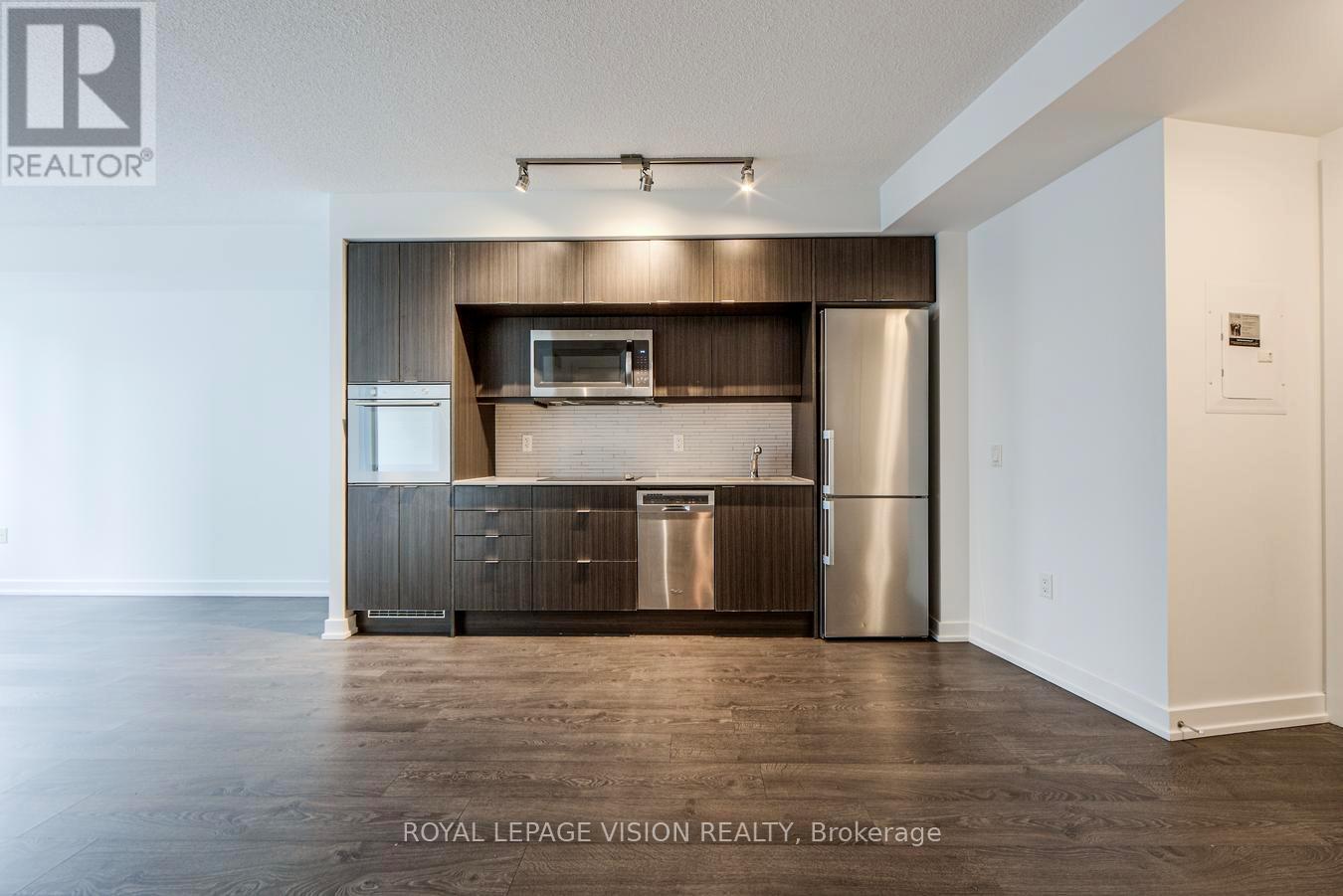 2409 - 10 York Street, Toronto, Ontario  M5J 0E1 - Photo 11 - C12474682
