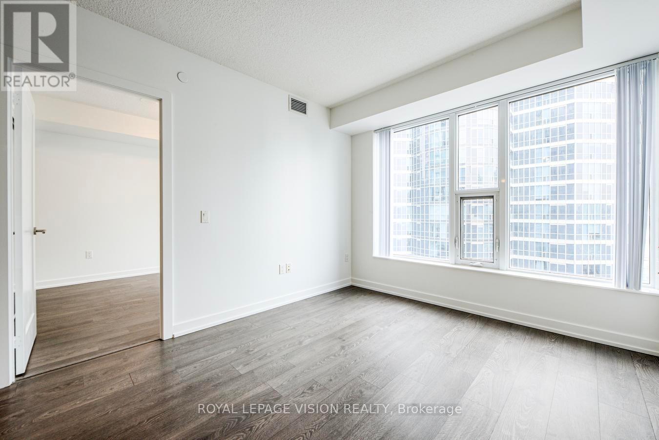 2409 - 10 York Street, Toronto, Ontario  M5J 0E1 - Photo 18 - C12474682