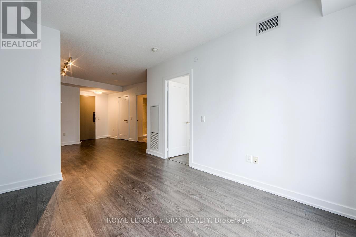 2409 - 10 York Street, Toronto, Ontario  M5J 0E1 - Photo 19 - C12474682