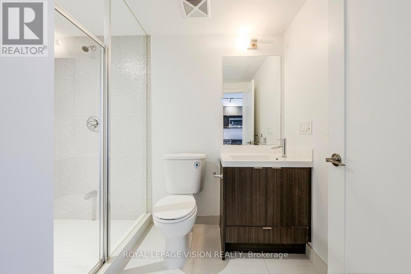 2409 - 10 York Street, Toronto, Ontario  M5J 0E1 - Photo 25 - C12474682
