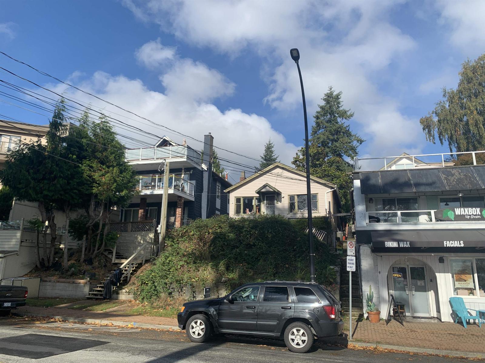 15671 Marine Drive, White Rock, British Columbia  V4B 1E3 - Photo 2 - R3059652
