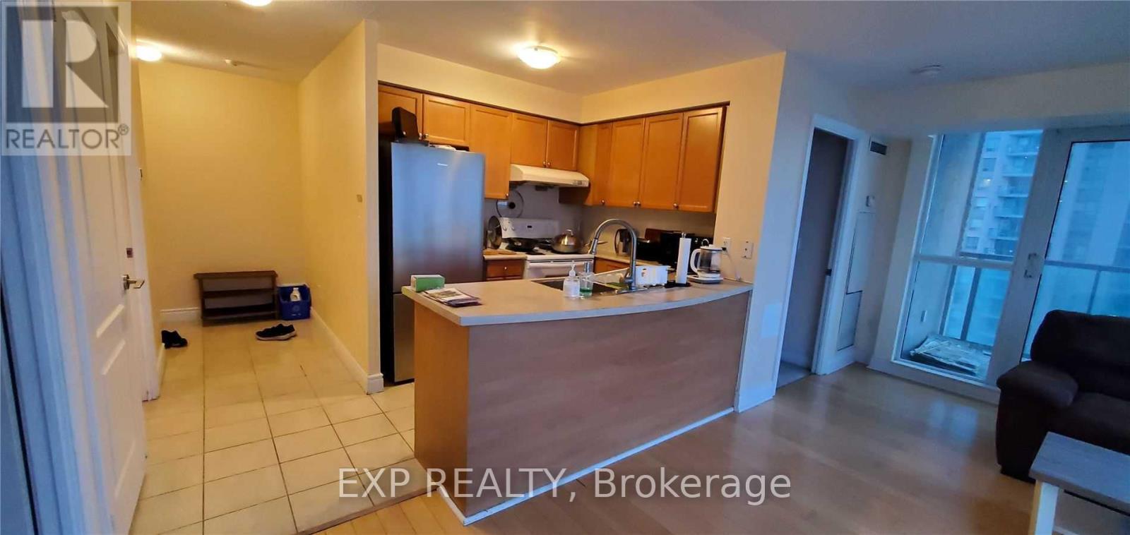 1104 - 60 Brian Harrison Way, Toronto, Ontario  M1P 5J5 - Photo 5 - E12474555