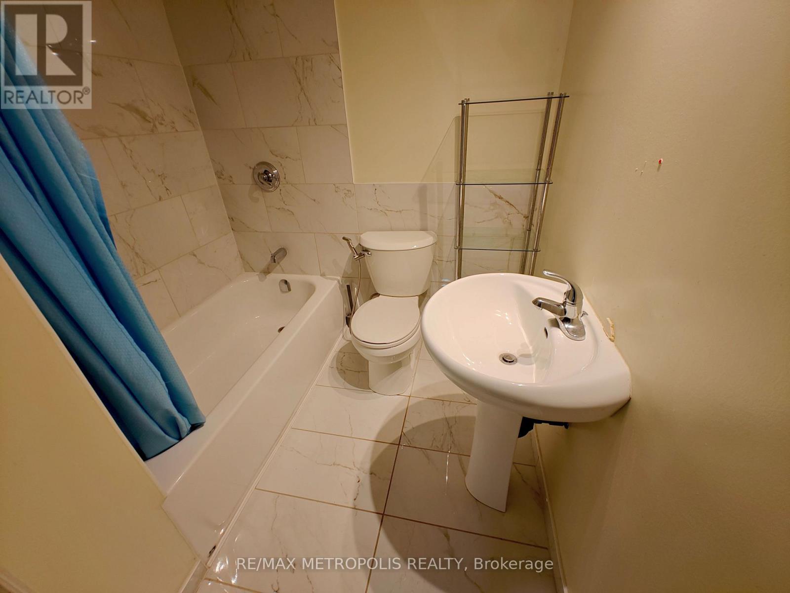 Bsmt - 20 Stockell Crescent, Ajax, Ontario  L1T 4P8 - Photo 9 - E12474629