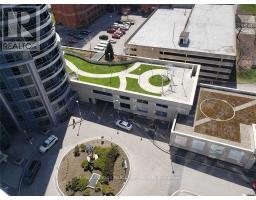 1422 - 135 VILLAGE GREEN SQUARE, Toronto, Ontario