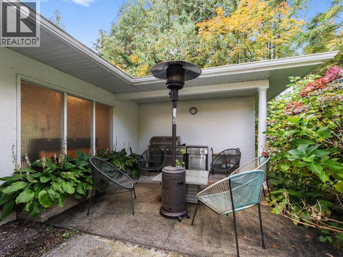 186 Stevens Drive, West Vancouver, British Columbia  V7S 1C4 - Photo 4 - R3060432