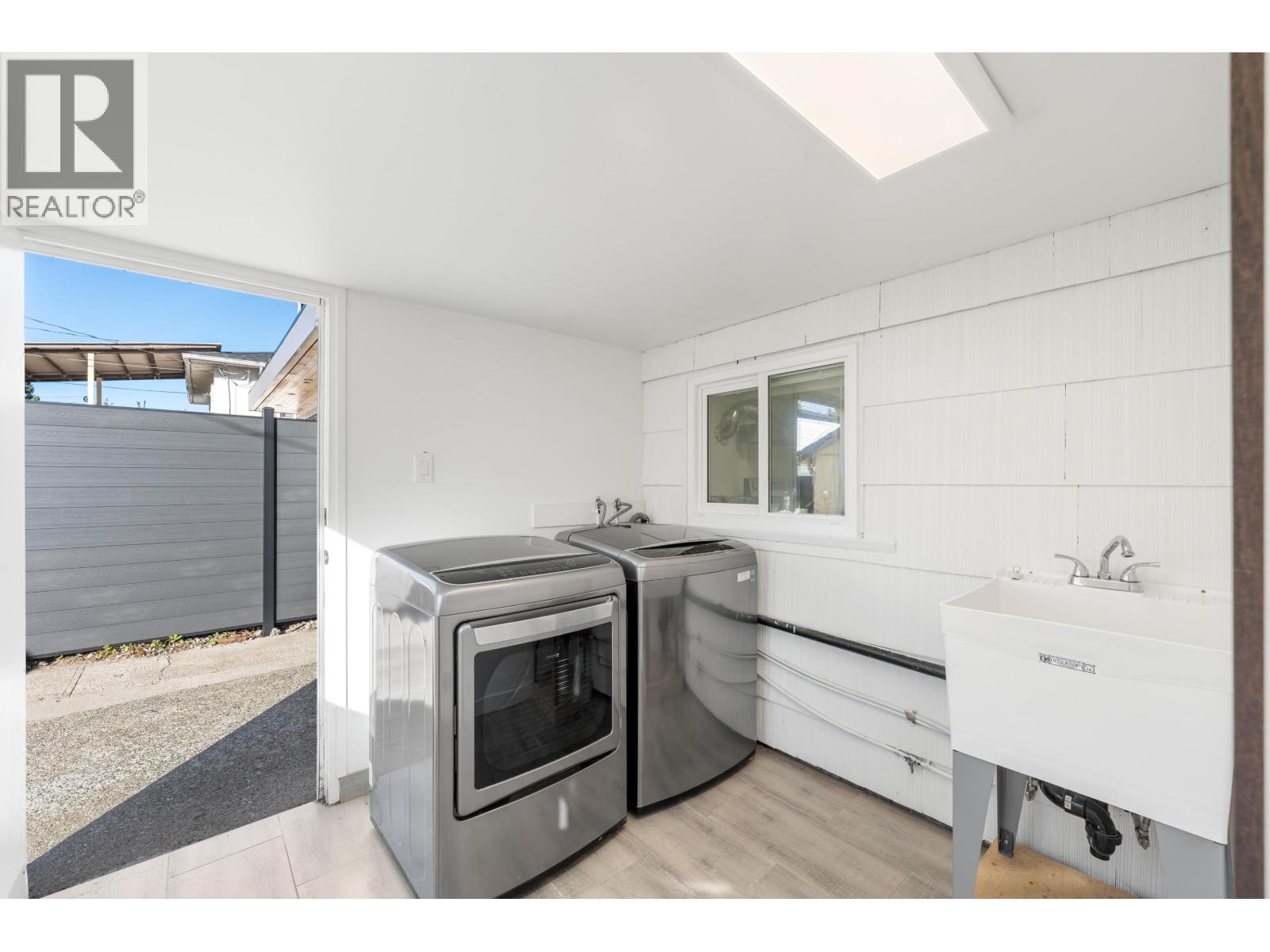 5033 Ross Street, Vancouver, British Columbia  V5W 3K6 - Photo 8 - R3060462